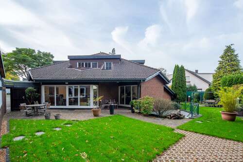 Foto - Haus zum Kaufen in Köln 1.299.000,00 € 311 m²