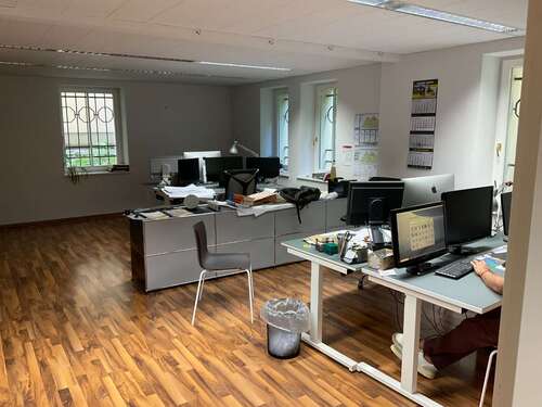 Foto - Büro in Leipzig 180,00 € 4 m² - 180,00&nbsp;EUR Kaltmiete, ca.&nbsp; 4,00&nbsp;m&sup2;