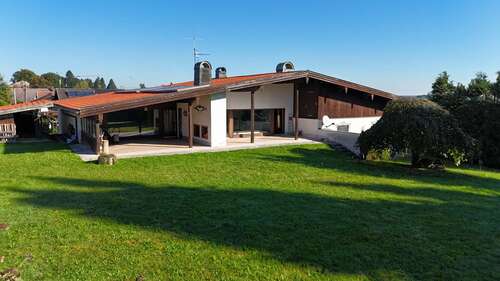 Foto - Haus zum Kaufen in Obing 798.000,00 € 253 m²