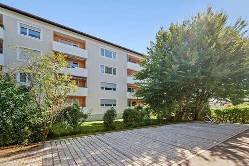 Foto - Wohnung zum Mieten in Traunstein 800,00 € 32 m²
