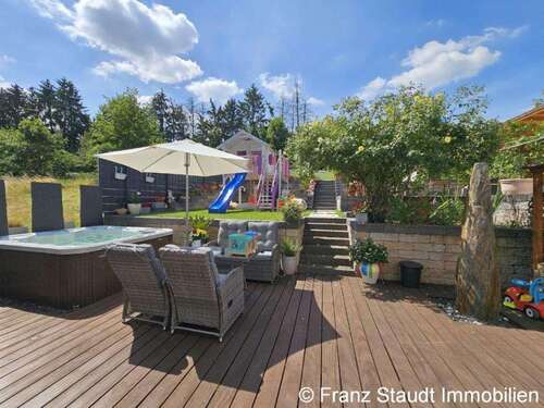 Foto - Haus zum Kaufen in Waldaschaff 695.000,00 € 136.13 m²