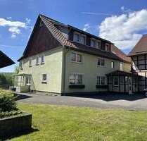 Haus zum Kaufen in Bad Gandersheim-Hachenhausen 245.000,00 € 300 m²