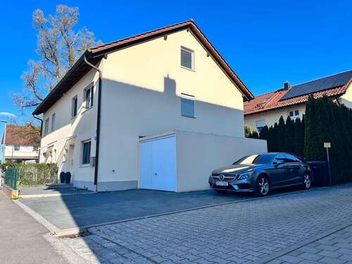 Foto - Haus zum Kaufen in Attenkirchen 699.990,00 € 135.75 m²