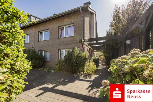 Foto - Haus zum Kaufen in Neuss 445.000,00 € 148 m²