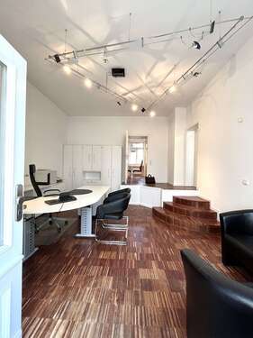 Foto - Büro in München 2.190,00 € 77 m²