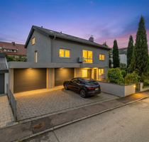 Haus zum Kaufen in Neu-Ulm 1.699.000,00 € 312 m²