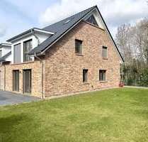 Haus zum Mieten in Hamburg 3.200,00 € 179 m²