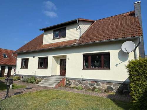 Foto - Haus zum Kaufen in Mönkebude 380.000,00 € 190 m²