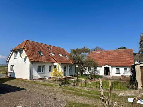 Foto - Haus zum Kaufen in Thiessow 1.060.000,00 € 296 m²