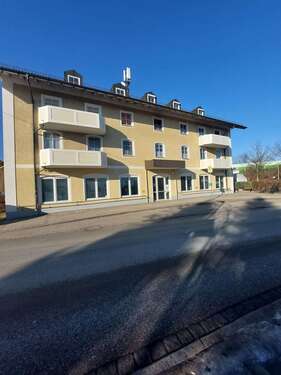 Foto - Wohnung zum Kaufen in Großkarolinenfeld 236.000,00 € 58 m²