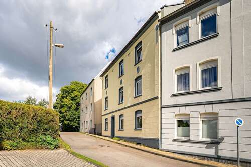 Foto - Haus zum Kaufen in Essen 370.000,00 € 285 m²