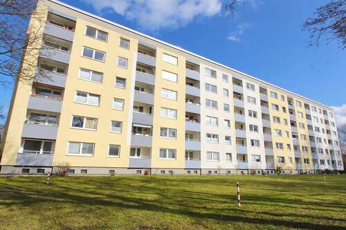 Foto - Wohnung zum Kaufen in Ammersbek Hoisbüttel 149.000,00 € 34.22 m²
