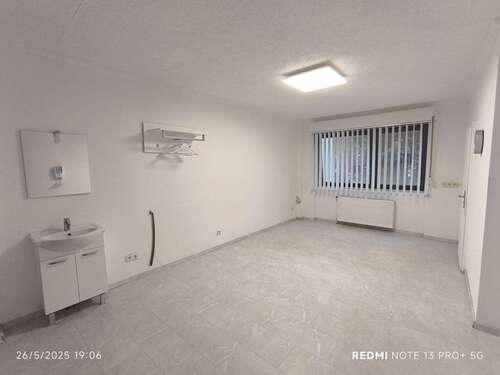 Foto - Einzelhandel in Solingen 550,00 € 62 m²