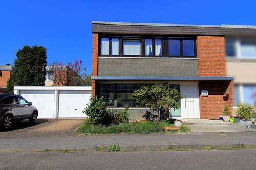 Foto - Haus zum Kaufen in Köln Rondorf 559.000,00 € 109.12 m²