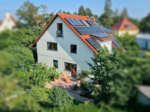Foto - Haus zum Kaufen in Halle (Saale) 689.000,00 € 183 m²