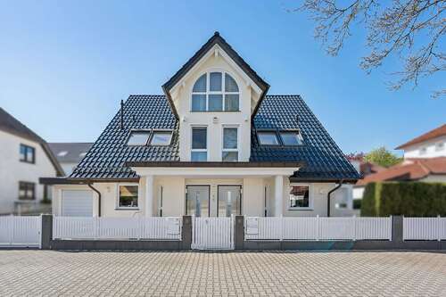 Foto - Haus zum Kaufen in Oberursel (Taunus) 1.640.000,00 € 264 m²