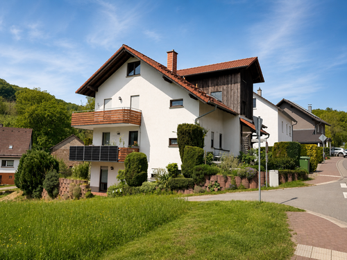 Foto - Wohnung zum Kaufen in Unter-Abtsteinach 119.000,00 € 49.43 m²
