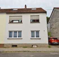 Haus zum Kaufen in Saarbrücken Dudweiler 155.000,00 € 122.67 m² - Saarbrücken / Dudweiler