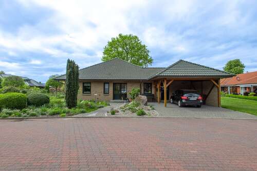 Foto - Haus zum Kaufen in Hohn 345.000,00 € 124.56 m²
