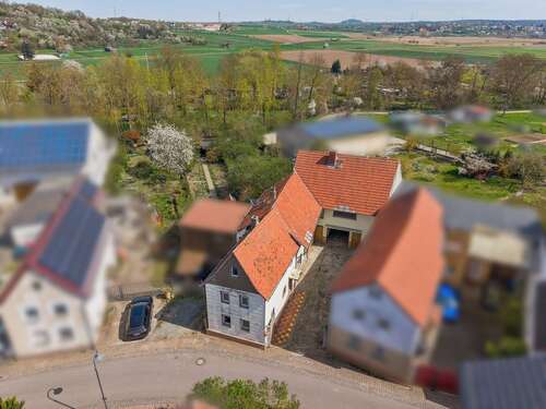 Foto - Haus zum Kaufen in Butzbach 219.000,00 € 182.84 m²