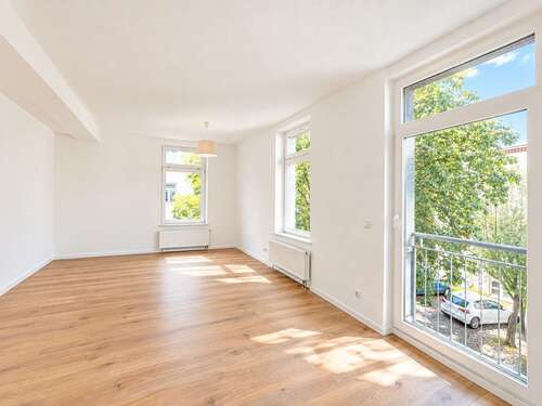 Foto - Wohnung zum Mieten in Dresden 760,00 € 66.95 m²