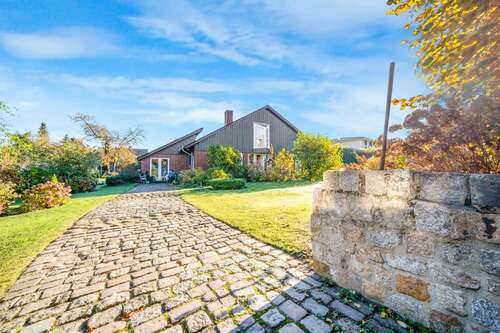 Foto - Haus zum Kaufen in Seevetal-Hittfeld 965.000,00 € 175.54 m²