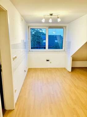 Foto - Wohnung zum Mieten in Duisburg 660,00 € 80 m²