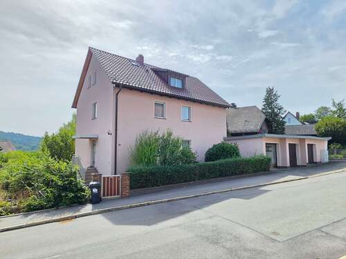 Foto - Haus zum Kaufen in Dörfles-Esbach 298.500,00 € 120 m²