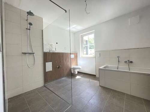 Foto - Wohnung zum Mieten in Werdau 827,55 € 87.11 m²