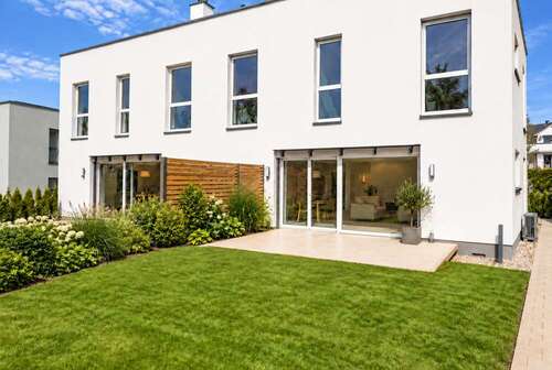 Foto - Haus zum Mieten in Allersberg 1.950,00 € 140 m²