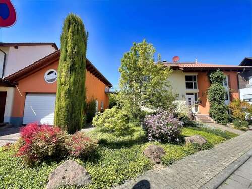 Foto - Haus zum Kaufen in Dannstadt-Schauernheim 869.000,00 € 194.58 m²