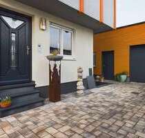 Haus zum Kaufen in Plankstadt 884.000,00 € 213.69 m²