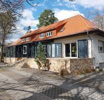 Haus zum Kaufen in Schönwalde Glien 750.000,00 € 367.91 m² - Schönwalde / Glien