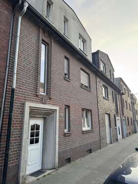 Foto - Haus zum Kaufen in Mönchengladbach 299.000,00 € 160 m²