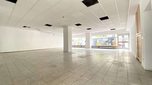 Foto - Einzelhandel in Berlin 3.400,00 € 170 m²