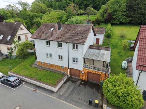 Foto - Haus zum Kaufen in Ahorn 195.000,00 € 140 m²