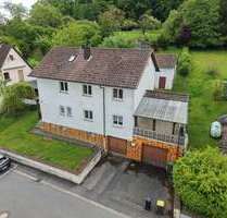 Haus zum Kaufen in Ahorn 195.000,00 € 140 m²