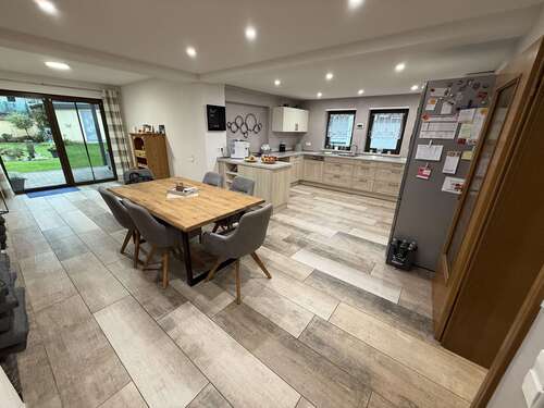 Foto - Wohnung zum Mieten in Ramstein-Miesenbach 1.750,00 € 197 m²