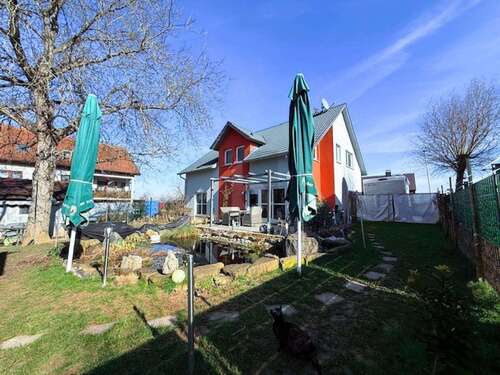 Foto - Haus zum Kaufen in Neckarwestheim 810.000,00 € 176 m²