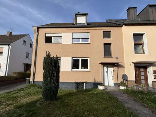 Foto - Haus zum Kaufen in Troisdorf 684.000,00 € 183 m²