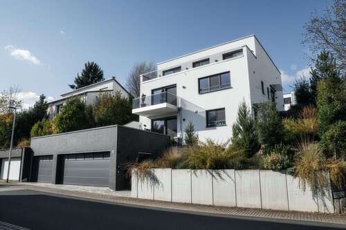 Foto - Haus zum Kaufen in Erlabrunn 1.691.717,00 € 290 m²