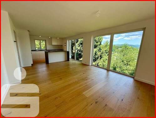 Foto - Haus zum Kaufen in Schönberg 349.000,00 € 250 m²