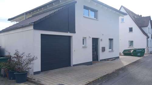 Foto - Haus zum Kaufen in Lauf 858.000,00 € 214 m²
