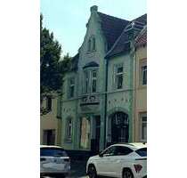 Haus zum Kaufen in Aken 110.000,00 € 150 m²