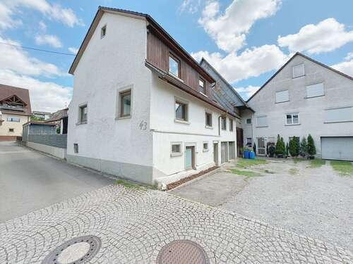 Foto - Haus zum Kaufen in Eutingen im Gäu 229.500,00 € 230 m²
