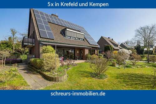 Foto - Haus zum Kaufen in Krefeld Bockum 780.000,00 € 201.6 m²