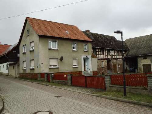 Foto - Haus zum Kaufen in Sangerhausen 120.000,00 € 260 m²
