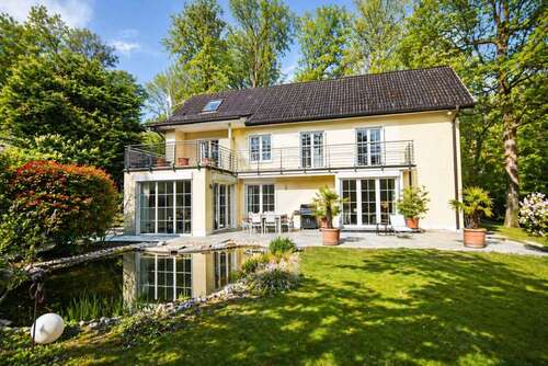 Foto - Haus zum Kaufen in Bad Homburg vor der Höhe Kirdorf 2.900.000,00 € 280 m²