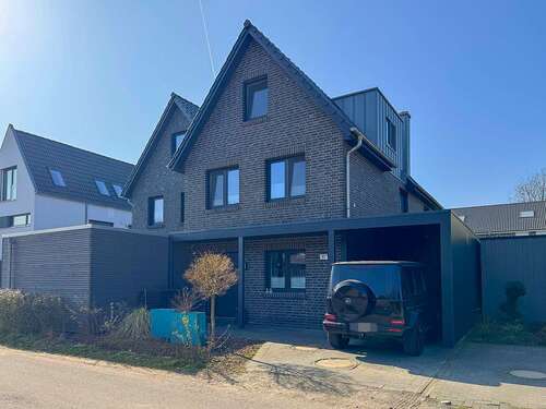 Foto - Haus zum Kaufen in Oldenburg 619.000,00 € 165.1 m²