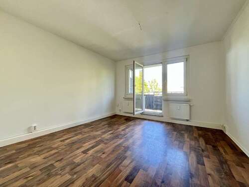 Foto - Wohnung zum Mieten in Chemnitz 300,00 € 57.07 m²